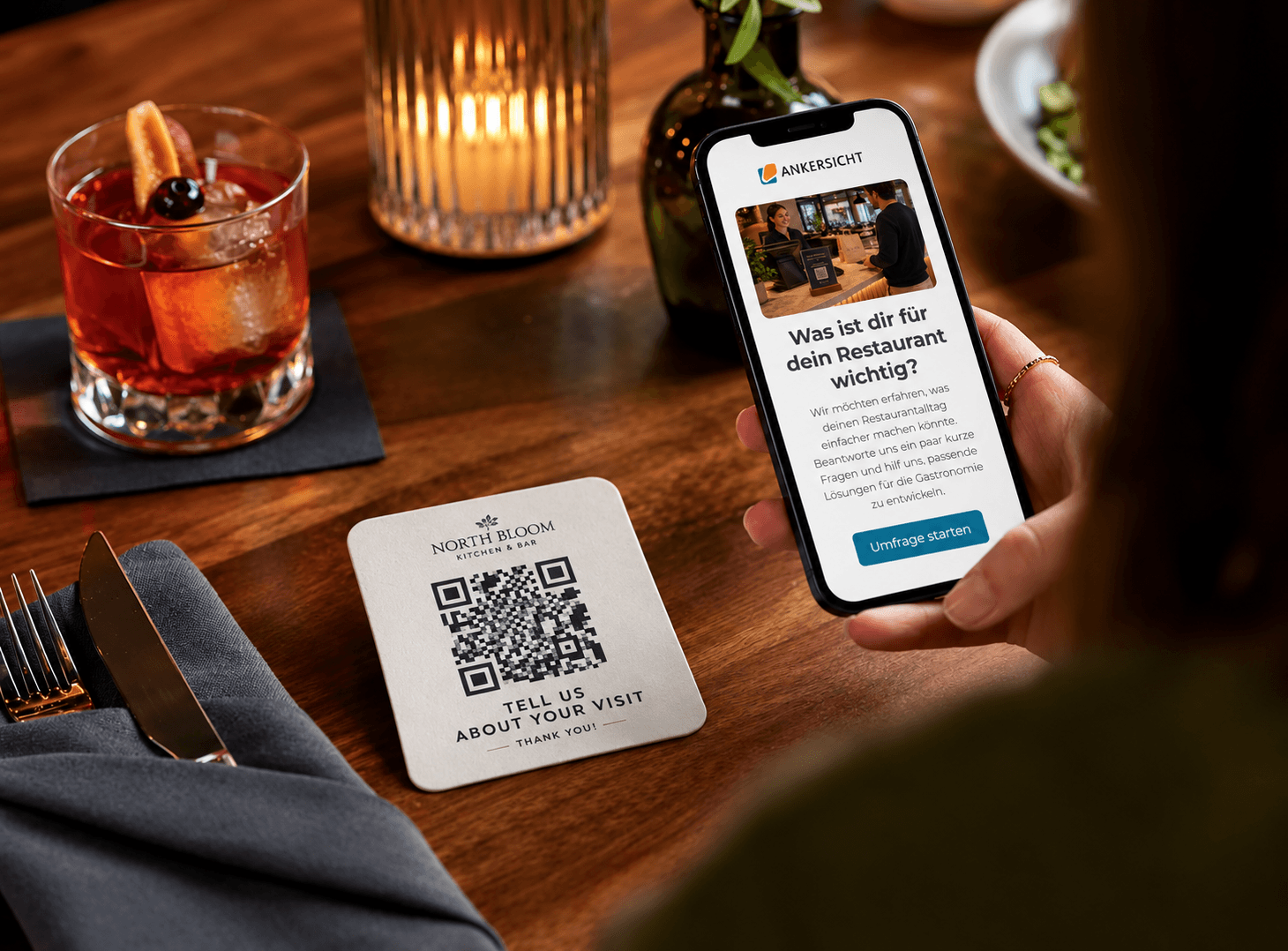 Ankersicht im warmen Restaurantambiente