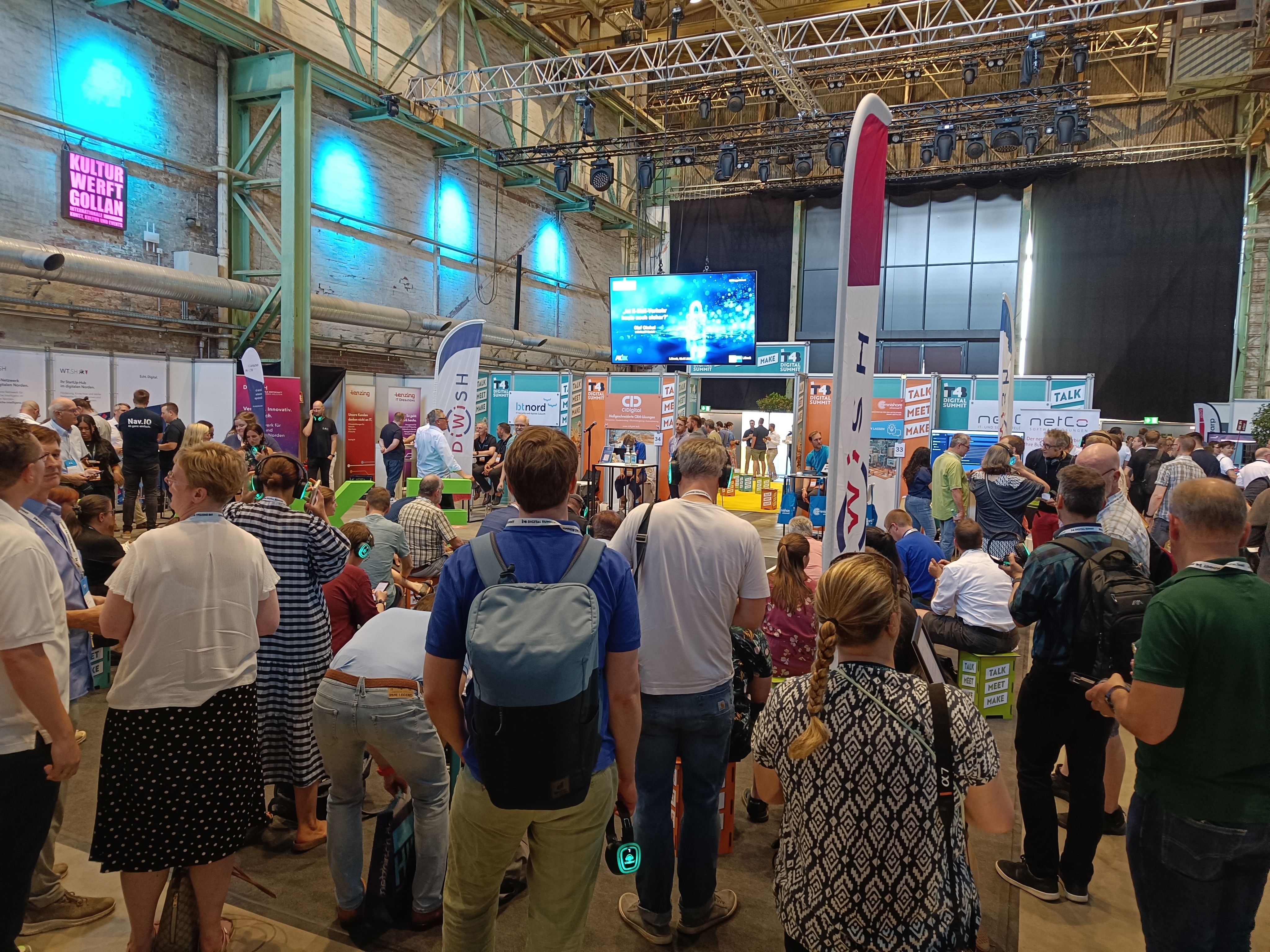 Die DiWish Stage auf der IT4B Digital Summit it4b bühne